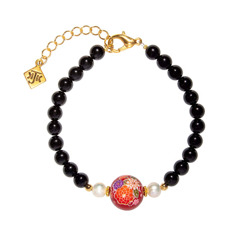 Red Tensha Chrysanthemum With Onyx Bracelet