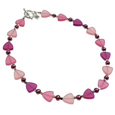 Rose Frosted Glass Triangle With Cultured Pearls Choker